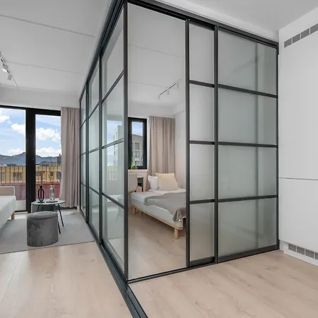 Sleek 1Bd Apt With Sea View Tromso Exterior photo