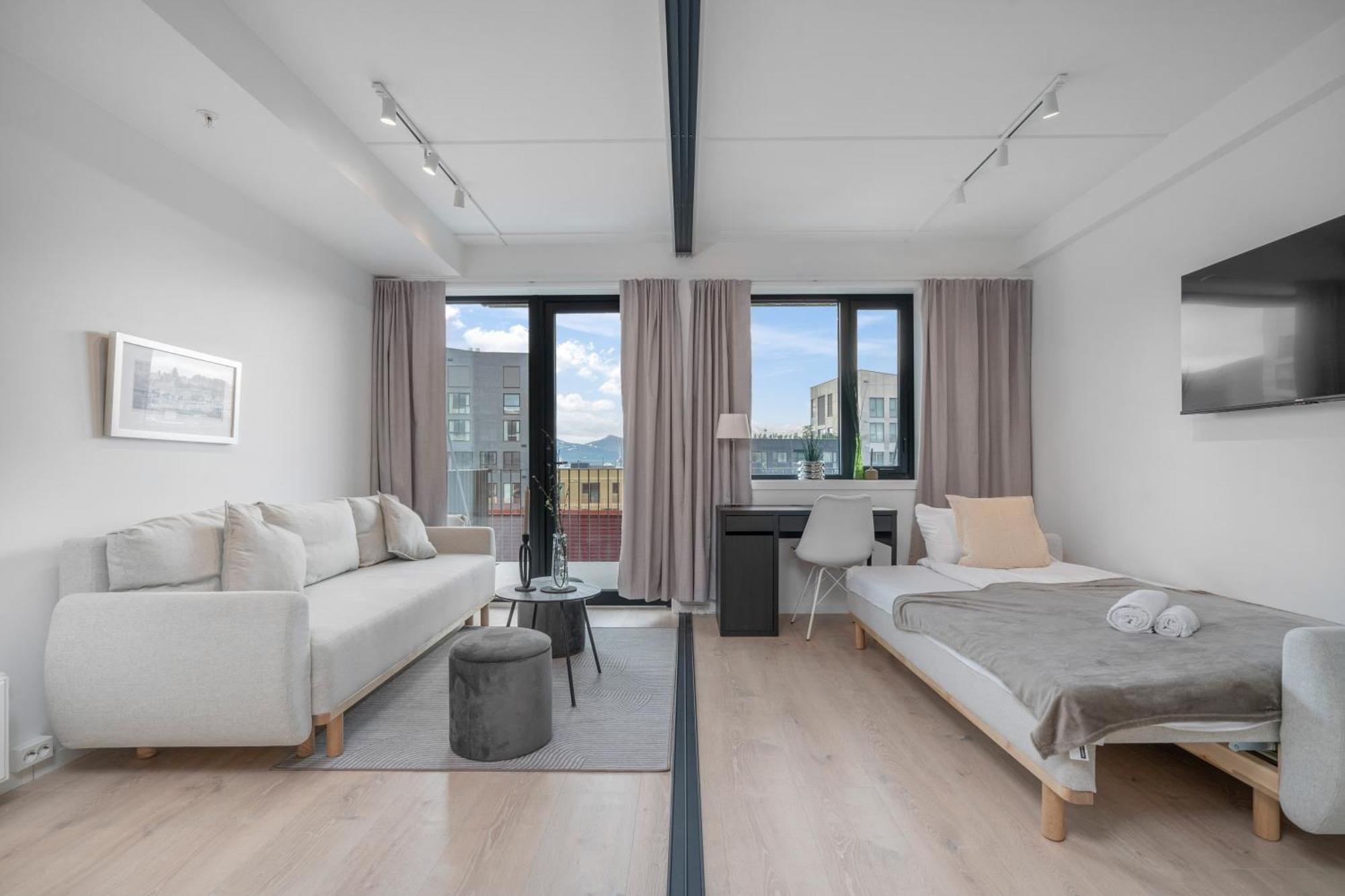 Apartment Sleek 1bd With Sea View